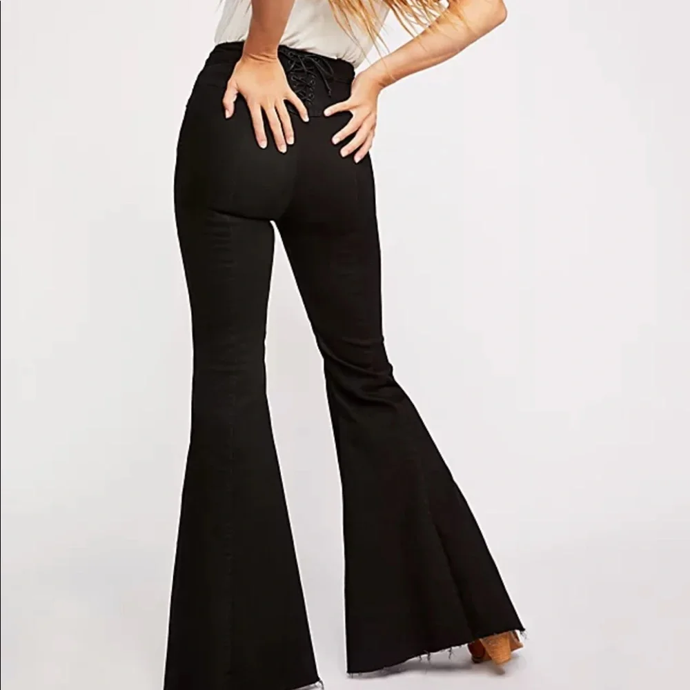 💓sold 💓Free people curvy high rise lace up flares - Picture 3 of 6